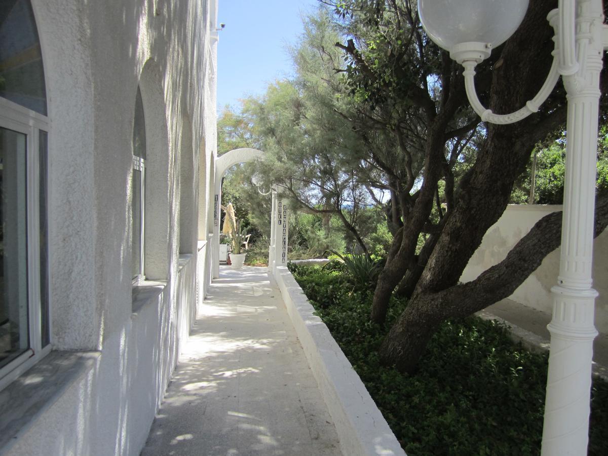 Hotel Caraibisiaco Sul Mare San Pietro in Bevagna Eksteriør bilde