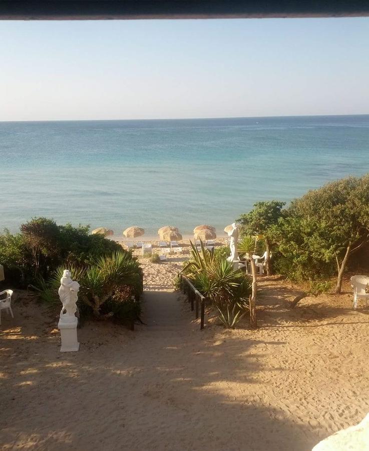Hotel Caraibisiaco Sul Mare San Pietro in Bevagna Eksteriør bilde